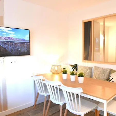Appartement A Quelques Minutes De La Croisette - 8 Pers
