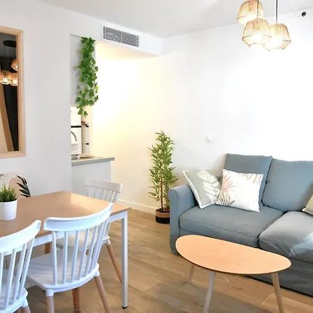 A Quelques Minutes De La Croisette - 8 Pers Apartment *
